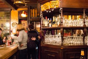 Au Bon Vieux Temps features a very cozy atmosphere!
